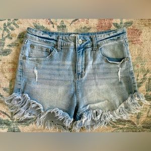 Altar’d State Anthropologie Denim Fringe Shorts Hippie Boho 90’s Size 28/7